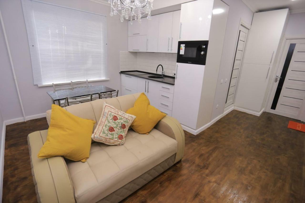 Luxury 2 Bedrooms Apartment Walking Distance From Gur-Emir Samarkand Exterior foto
