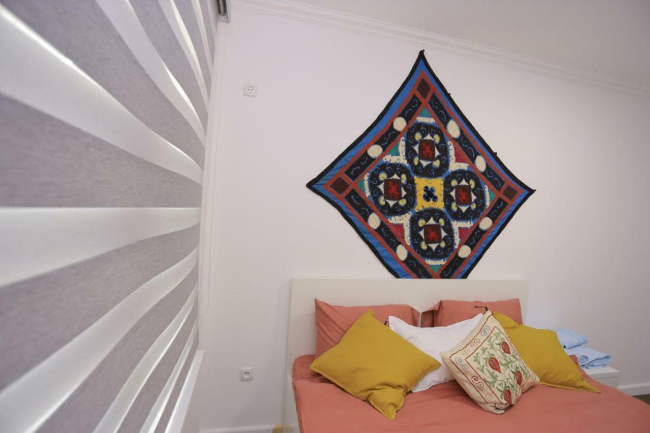 Luxury 2 Bedrooms Apartment Walking Distance From Gur-Emir Samarkand Exterior foto