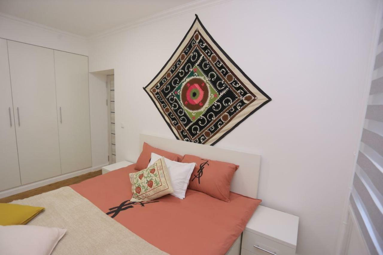 Luxury 2 Bedrooms Apartment Walking Distance From Gur-Emir Samarkand Exterior foto